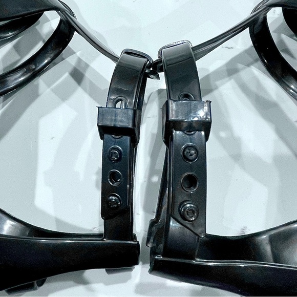 MARC JACOBS | Rubber Gladiator Jelly Sandals in Black | Size 7 | IT 37 - Picture 9 of 15